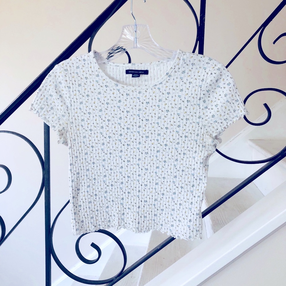 White Floral Crop Top by American Eagle Outfitters S